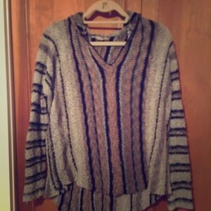 Casual light weight sweater